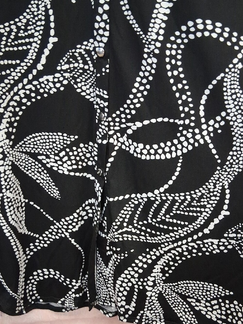 NWT Cocomo Black Button Down Dress with White Dot Leaf Motif - Picture 6 of 10